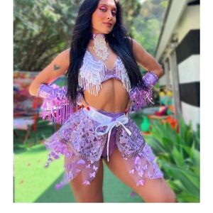 Diosa by Seco Lavender Arfa outfit